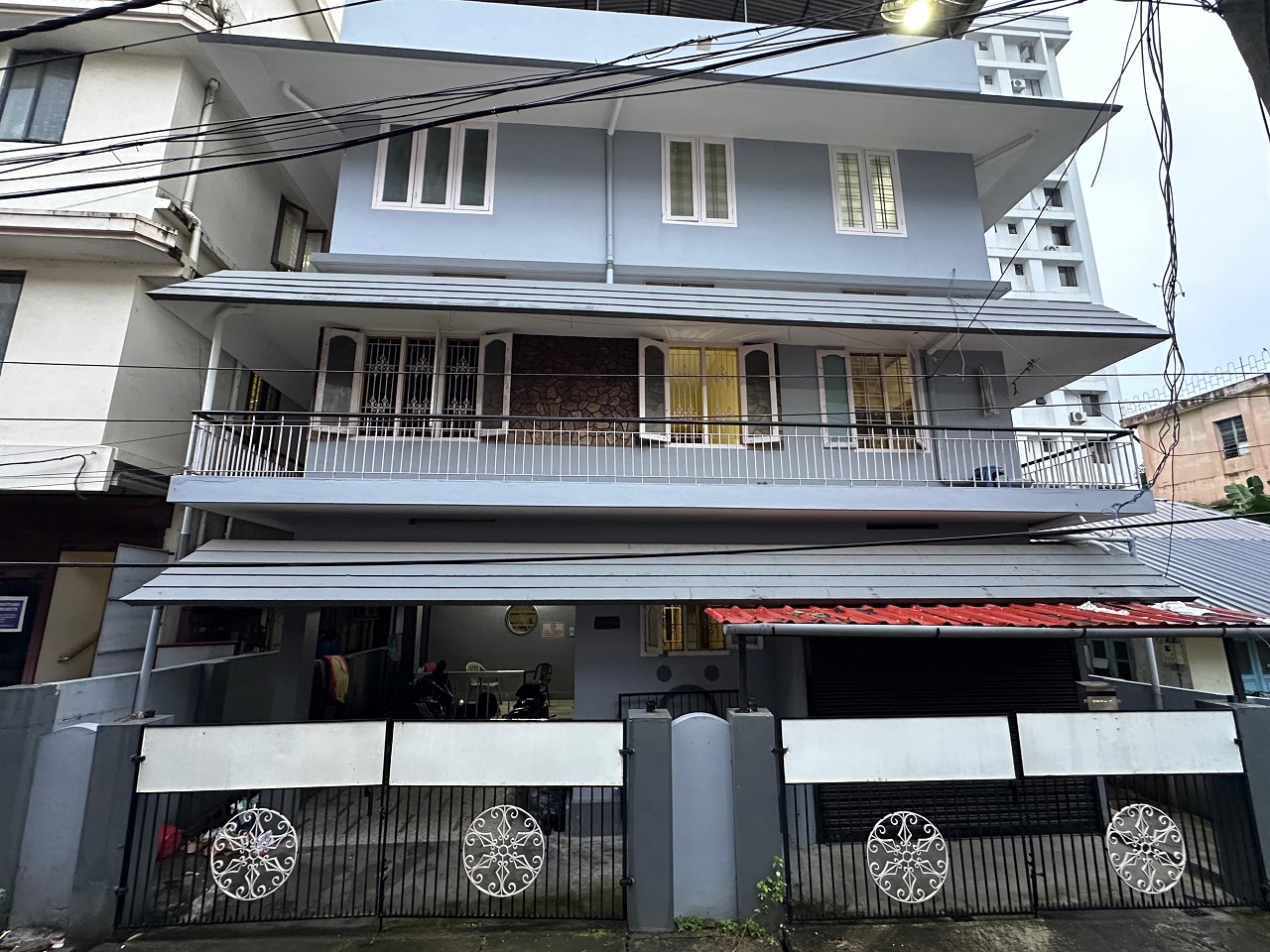 heavenz gents hostel ernakulam
